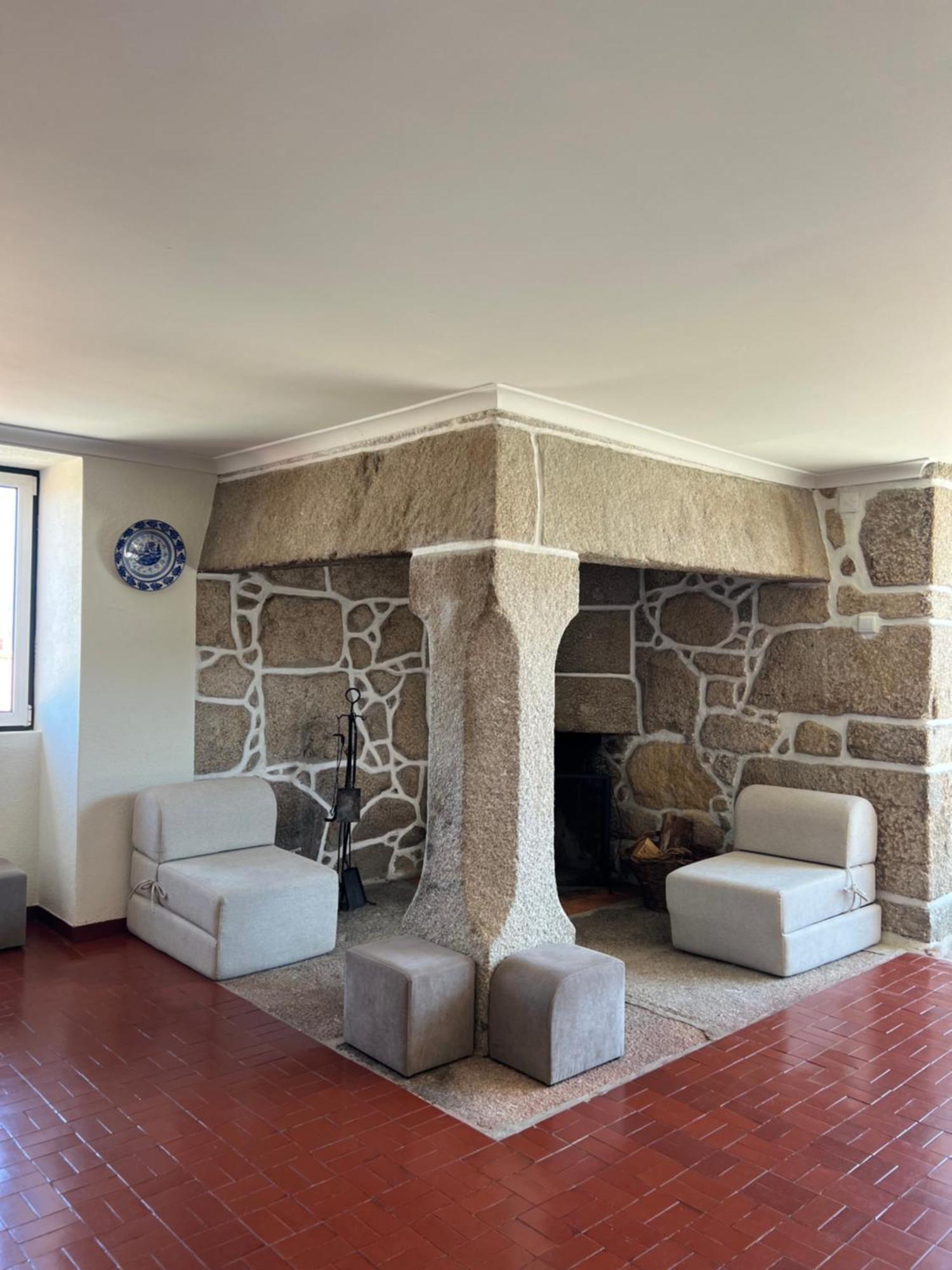 Casa De Lagarinhos Jacuzzi Spa Jogos Gym - Serra Da Estrela - Seia - Gouveia Говея Экстерьер фото